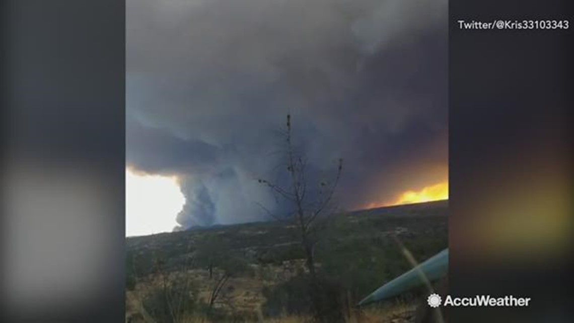 Time-lapse shows wildfire smoke from massive Camp Fire 
