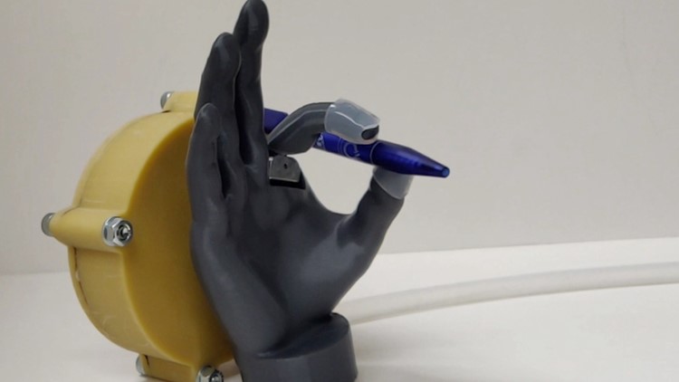 Oxford Engineers Develop Cheap, Lightweight Prosthetic Powered By Breath