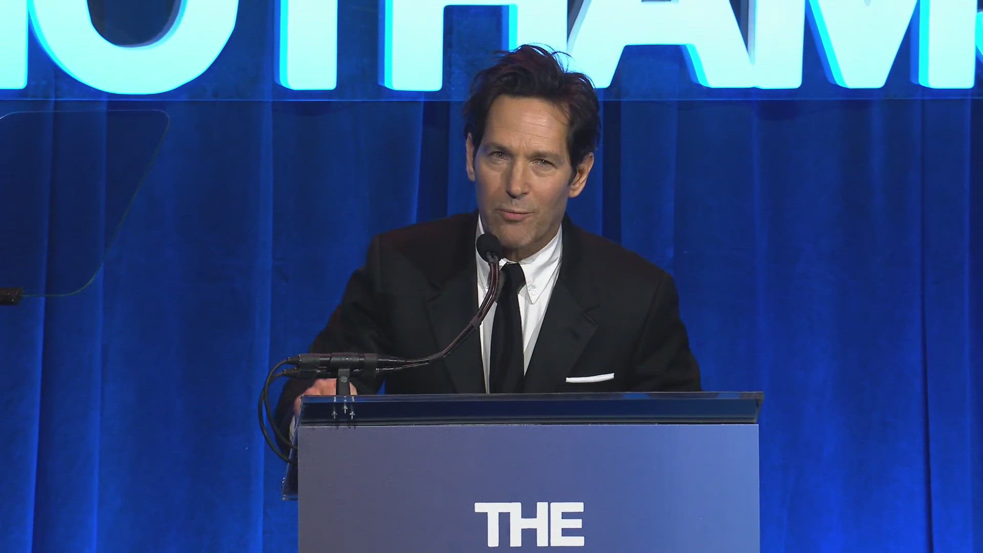 Paul Rudd presents Visionary Tribute to Julia Roberts, Luca Guadagnino ...