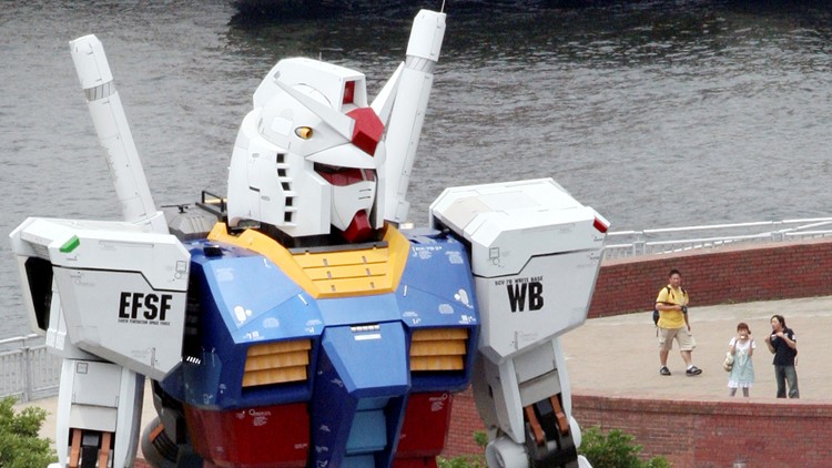 Video Shows 60 Foot Tall Gundam Robot Walking Kneeling In Japan Abc10 Com