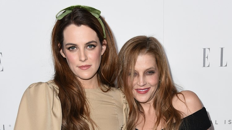 Riley Keough, Lisa Marie Presley's daughter, shares final photo with her mom