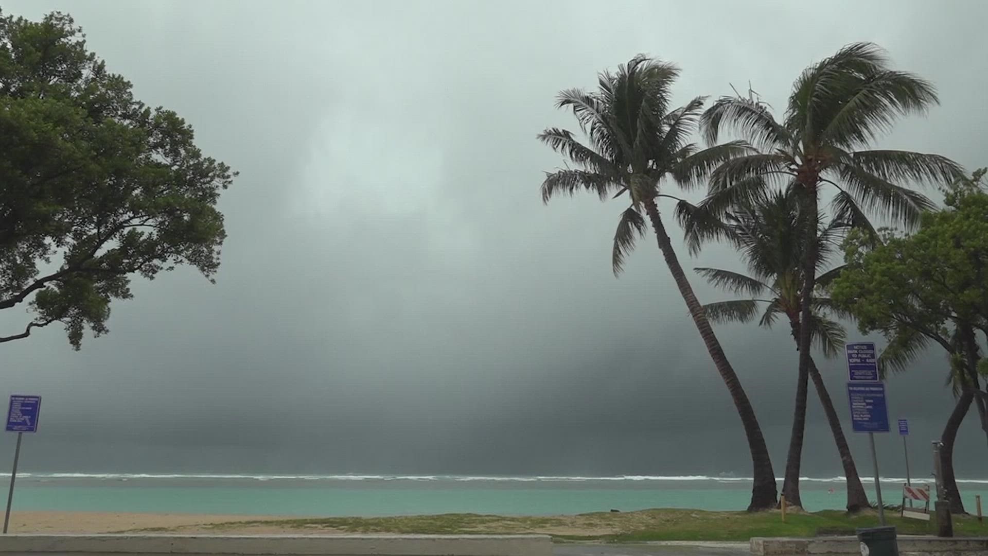 Hawaii Storm Alert: Power Outages, Flash Floods, and Damaging Winds Expected