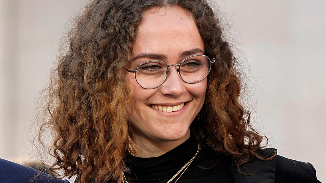 Ella Emhoff modeling debut with Proenza Schouler NY fashion week - Vimarsana News