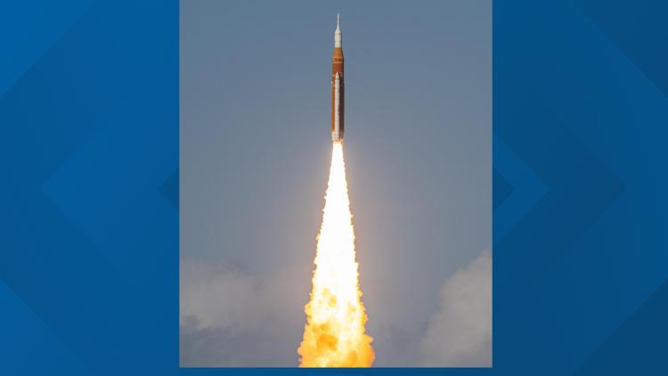 ARTEMIS PHOTOS: Humanity's first flight to the moon in a half