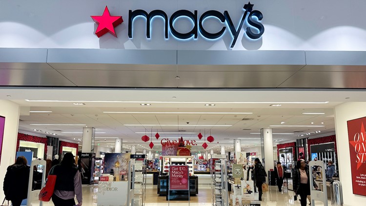 Macy's sales 10 off