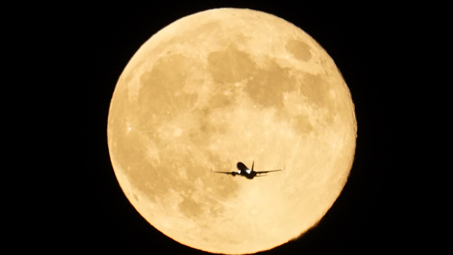 Is there a supermoon this week? When to see 2024's last supermoon