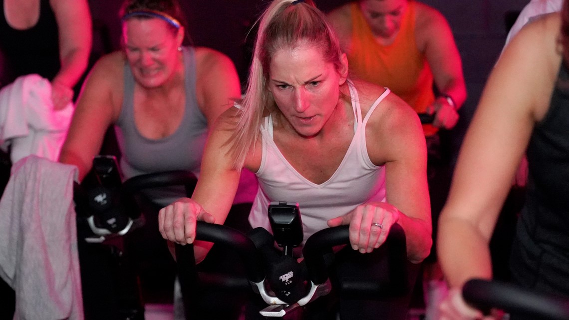 Gyms that survived COVID pandemic making comeback - Vimarsana News