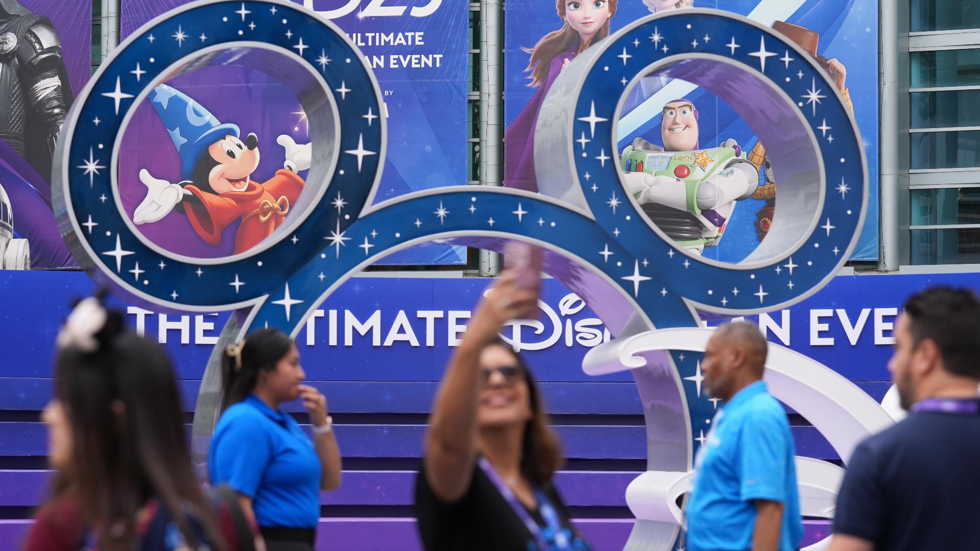 Pixar gives first look at 'Coco 2,' announces 'Ghost Market' at D23 ...