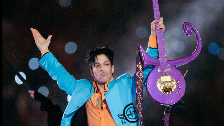 Fans celebrate Prince three years after his death | abc10.com