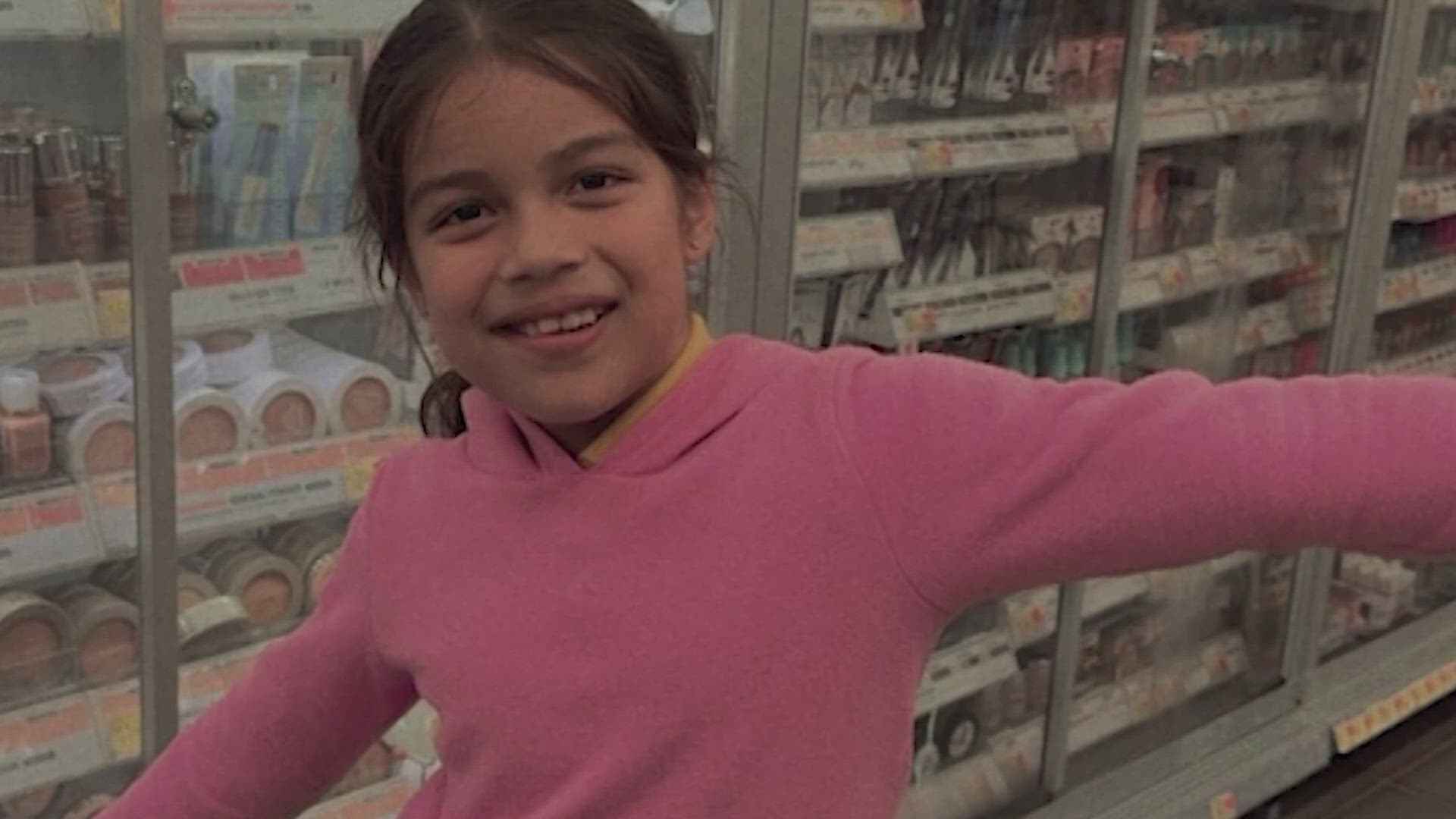 Family files lawsuit after girl drowns at Houston hotel pool