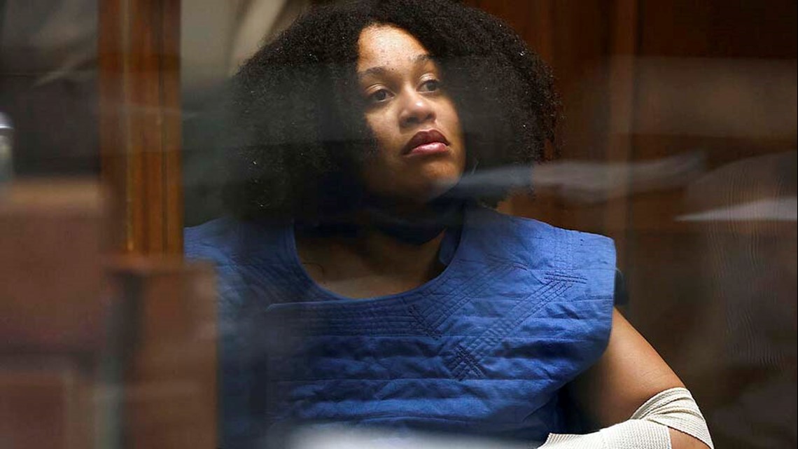 Nicole Linton background: Who is nurse charged in deadly LA crash ...