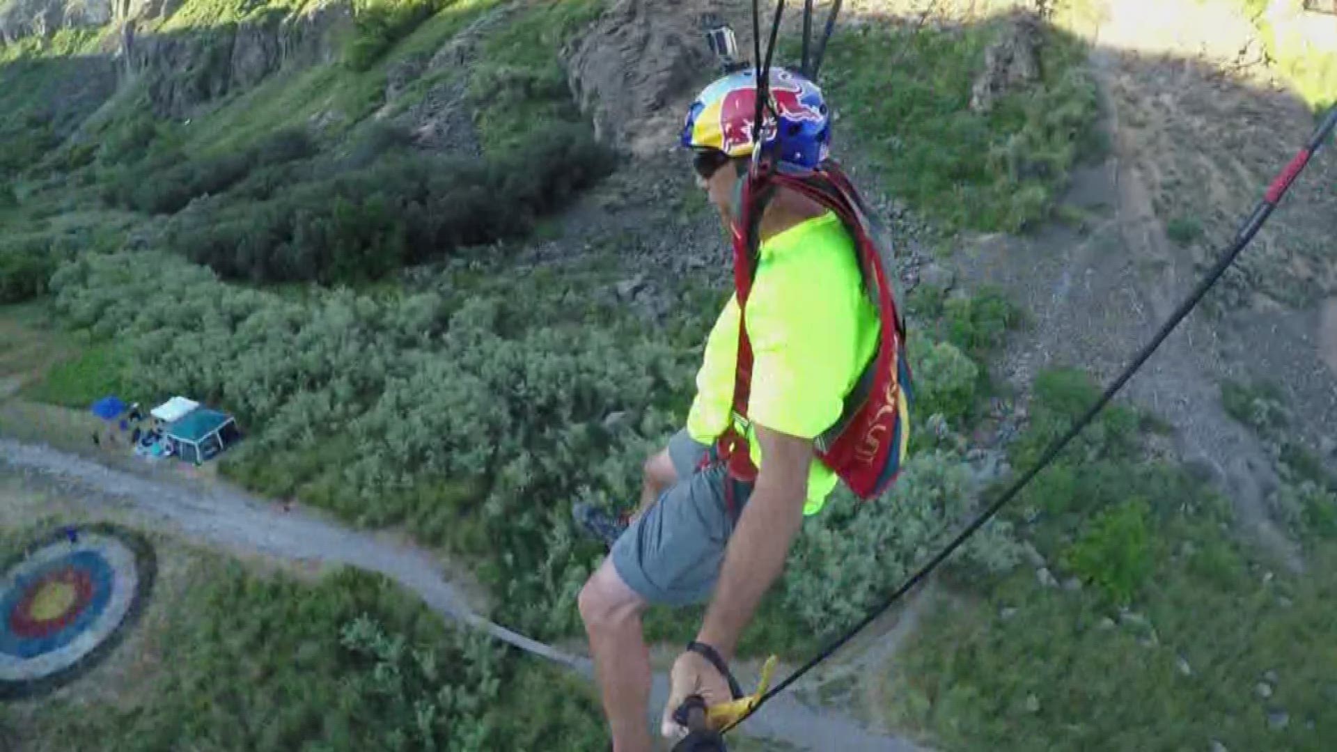 360 VIDEO Twin Falls BASE jumper breaks world record
