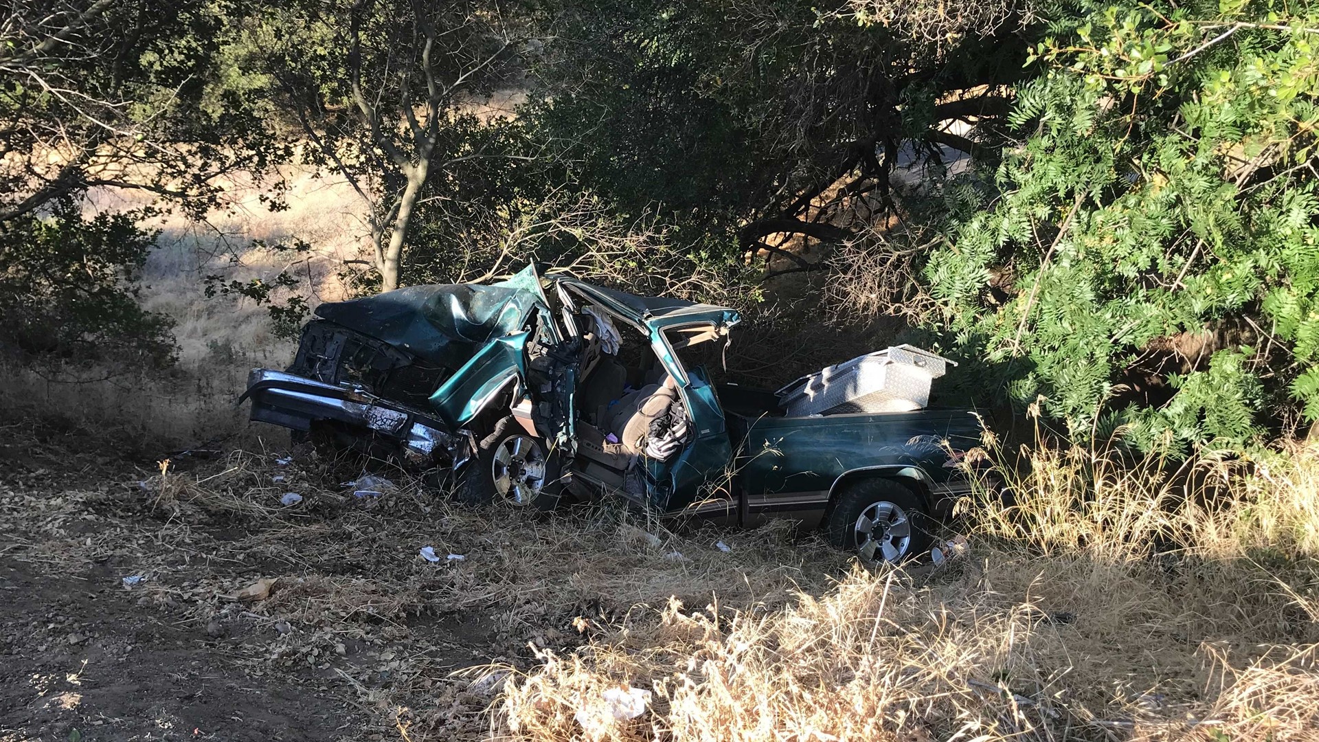 Vehicle Goes Over Rancho Cordova's Sunrise Bridge | Abc10.com