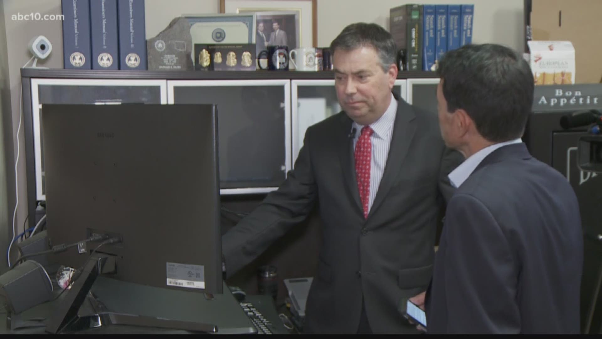 Now a computer forensics expert for the VAND Group in Roseville, the former officer also is an attorney who has taught the use of police deadly force to other FBI agents in Washington, D.C.