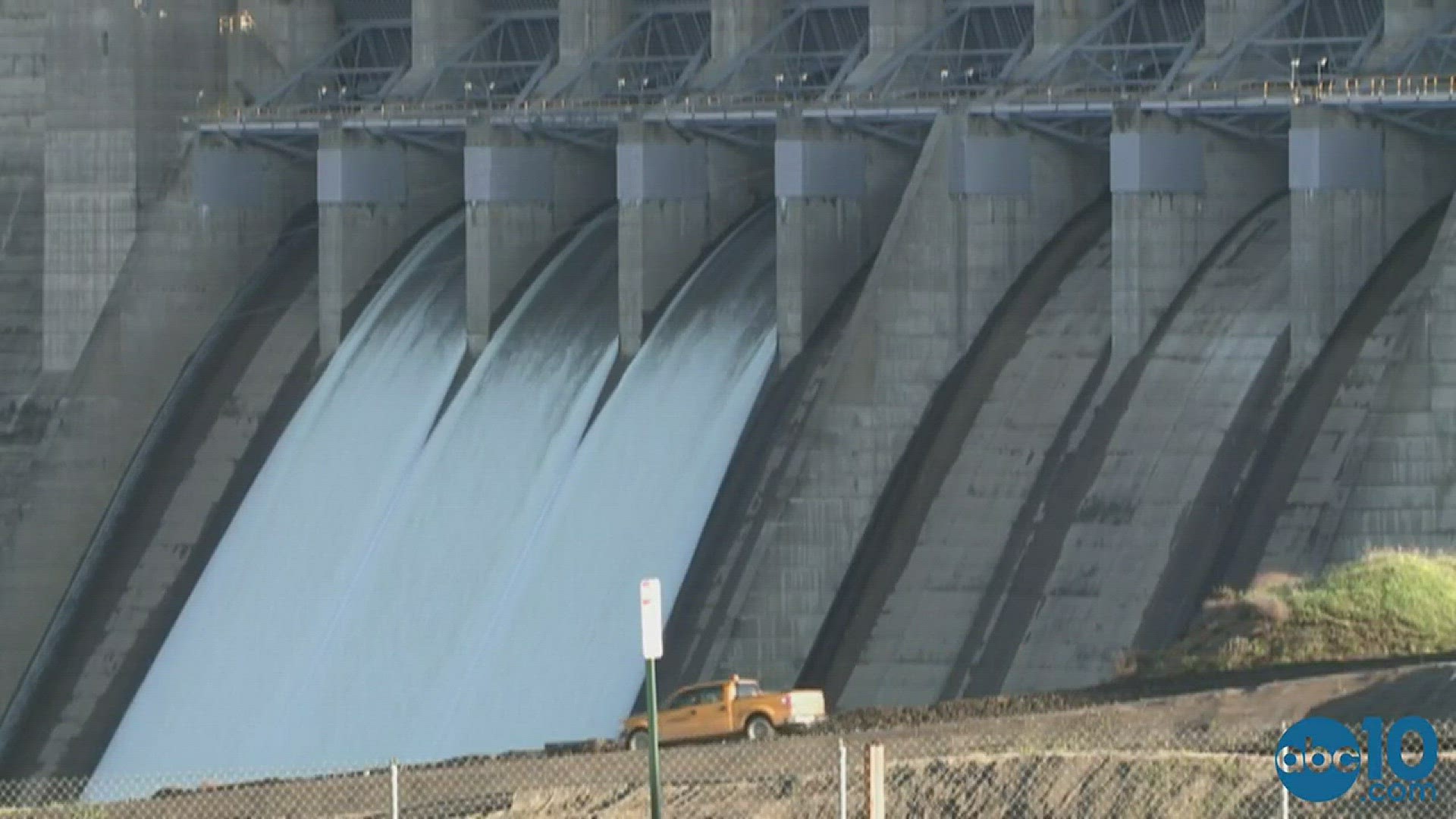 Folsom Dam opens five floodgates | abc10.com, image size:1920x1080