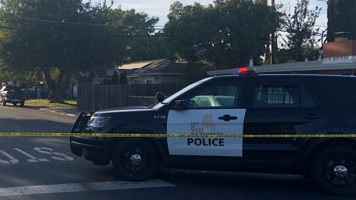 West Sacramento Police: Suspect barricades self in home | abc10.com
