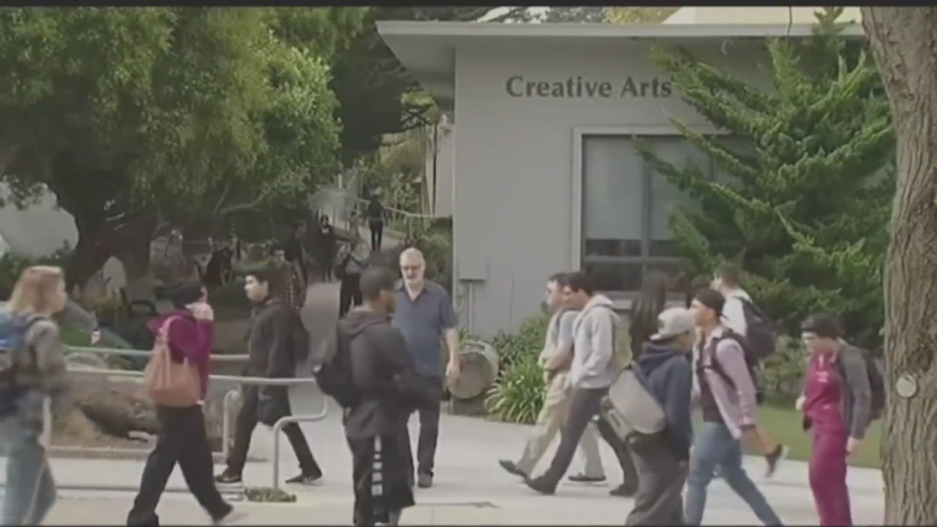 Governor Gavin Newsom has signed a new law that will automatically admit qualified high school students to California State University campuses. 