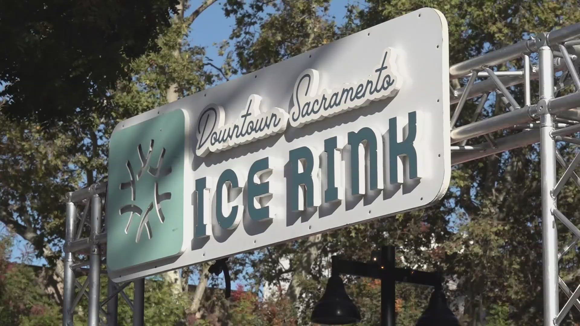 Downtown Sacramento ice rink officially opens