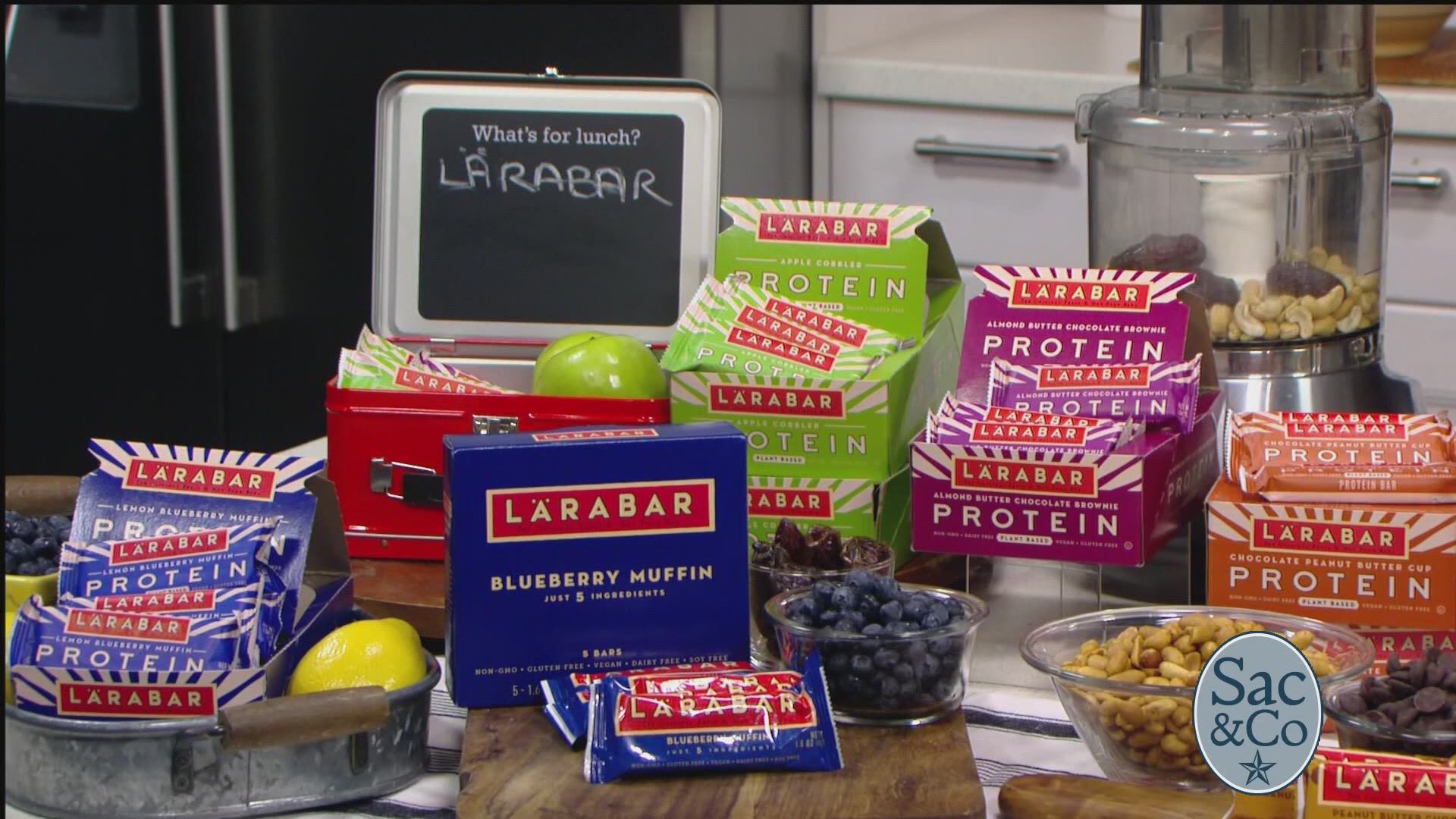 Back-To-School is a crucial time to start getting back into the swing of things, and that includes making smart nutrition choices. For many parents, it remains a challenge to navigate nutrition for their kids and themselves with so many choices in the store aisles, and many variables to consider.  The following is a paid segment sponsored by LÄRABAR.