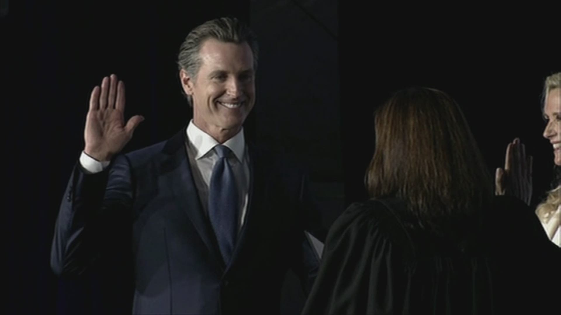 Raw: Gavin Newsom gets sworn in as California's 40th Governor