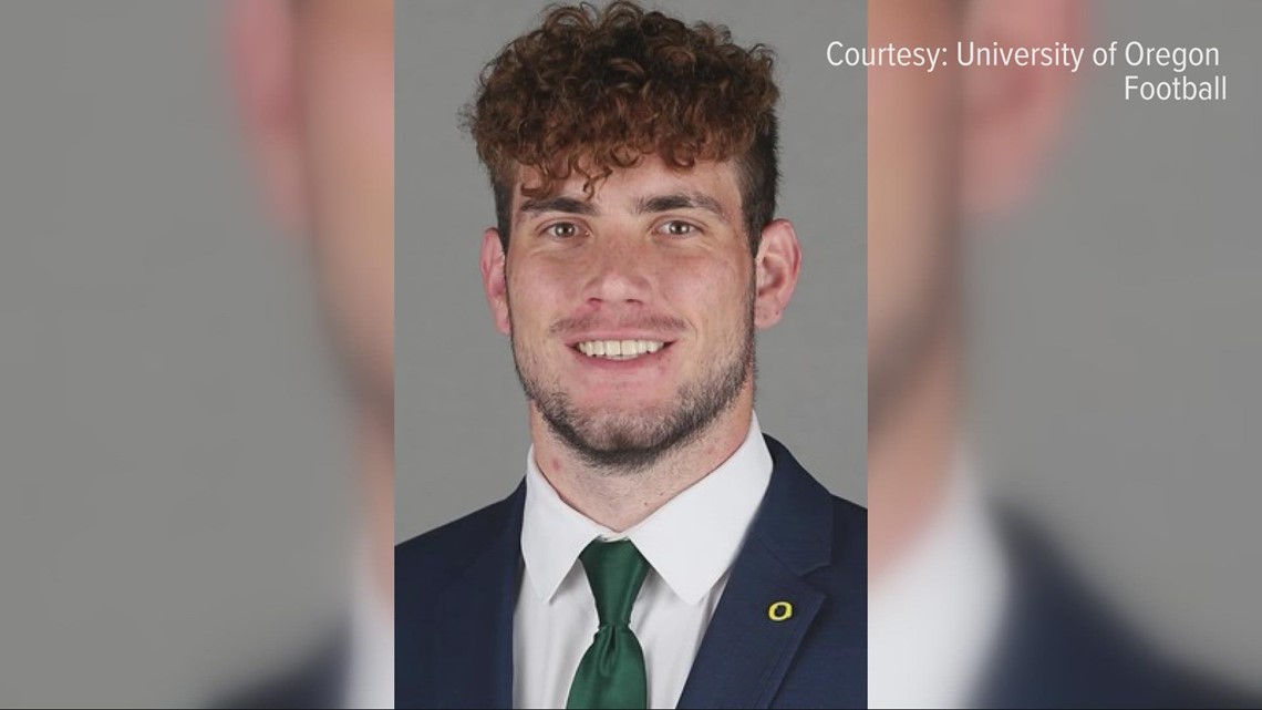Oregon Ducks tight end Spencer Webb dies in accidental fall at Triangle Lake