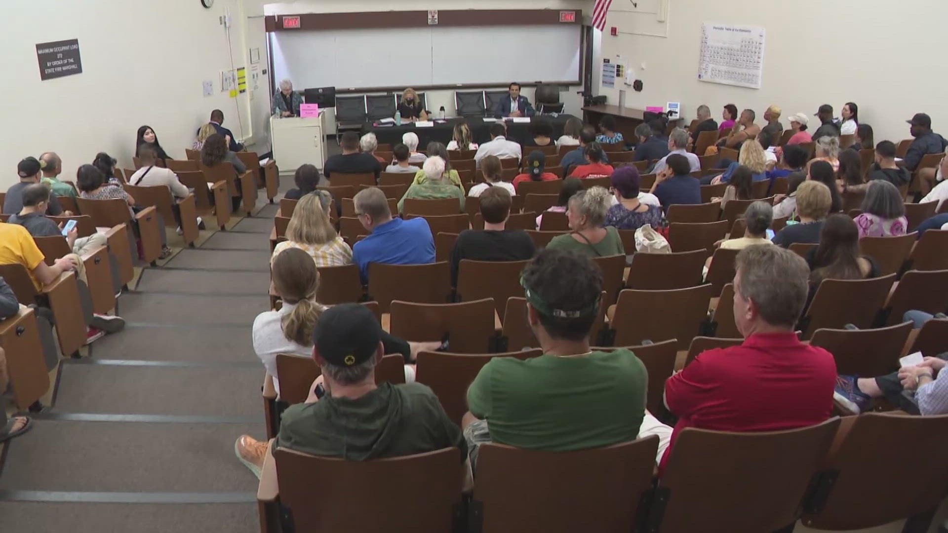 Tom Patti and Christina Fugazi competed at a candidate forum as they vie to become the next mayor of Stockton.