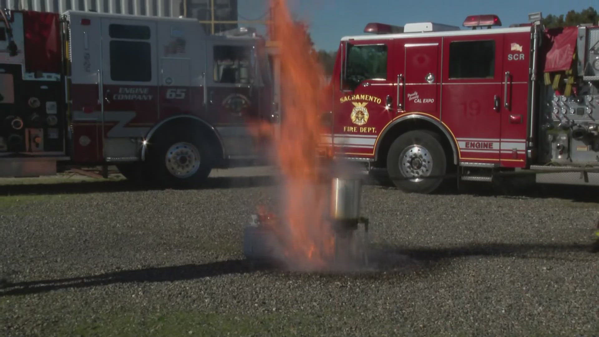 This morning the Sacramento Fire Department and Metro Fire demonstrated the incorrect way to deep fry a turkey.