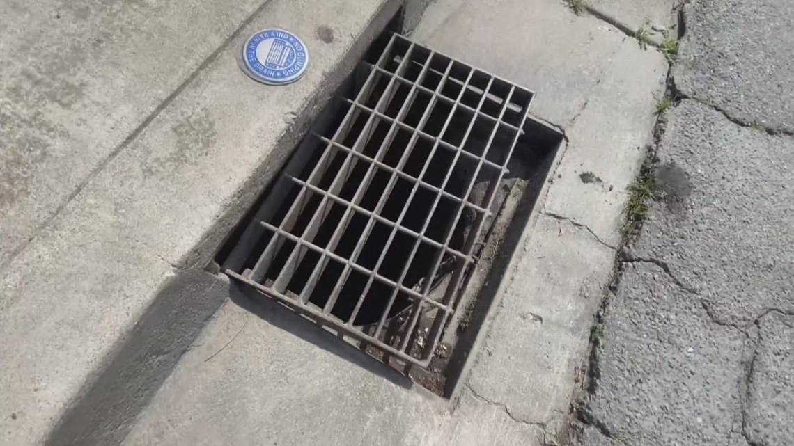 Viral video shows man climbing out of Stockton storm drain | abc10.com