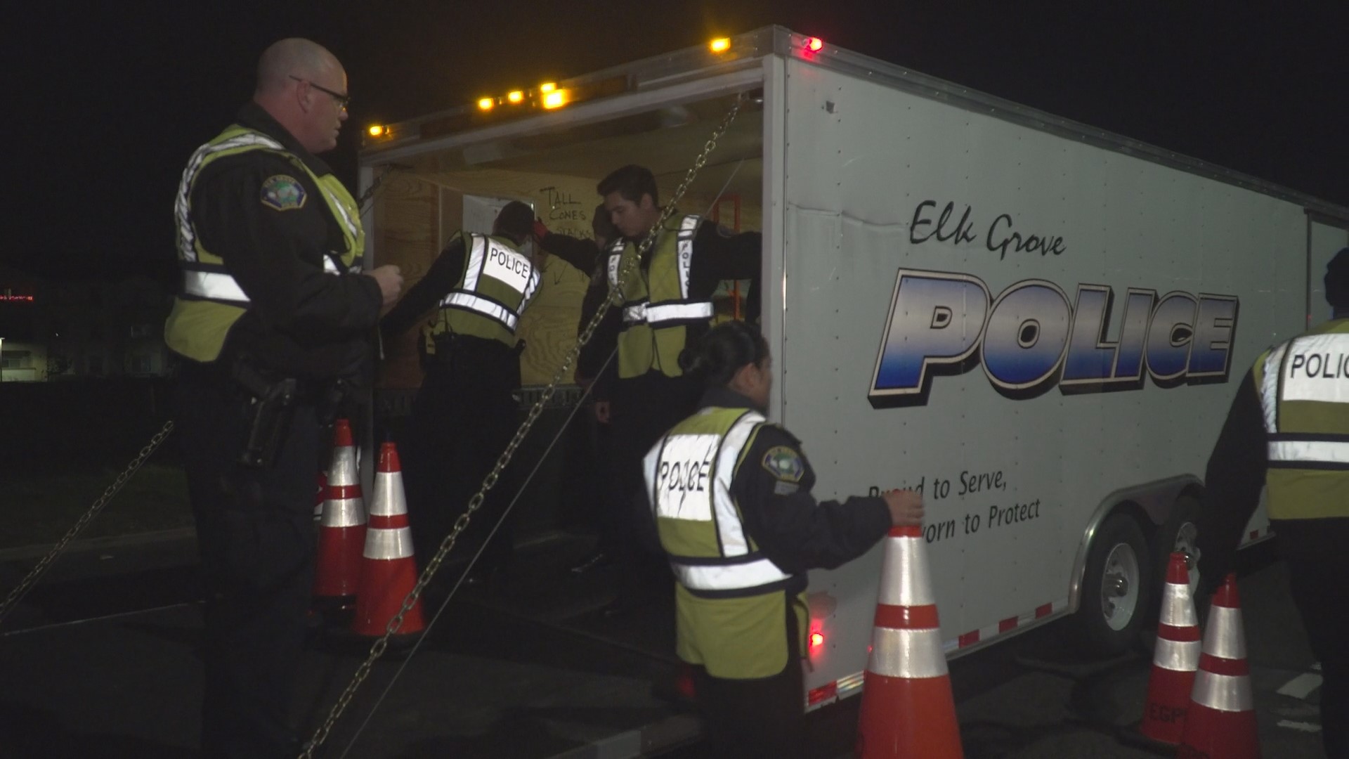 Elk Grove police launched a major DUI check point operation on one of the city's busiest thoroughfares Friday night.