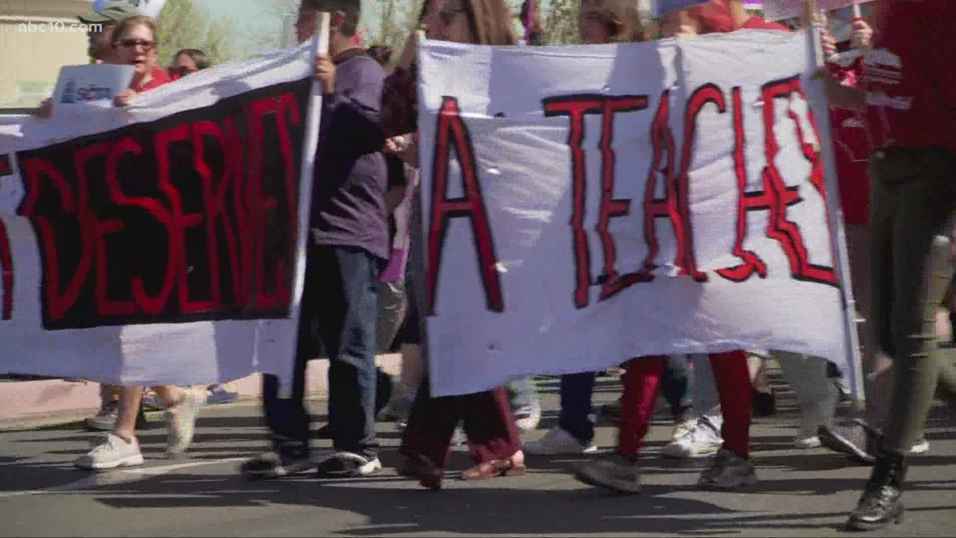 Sacramento City Unified teachers unions on strike | abc10.com