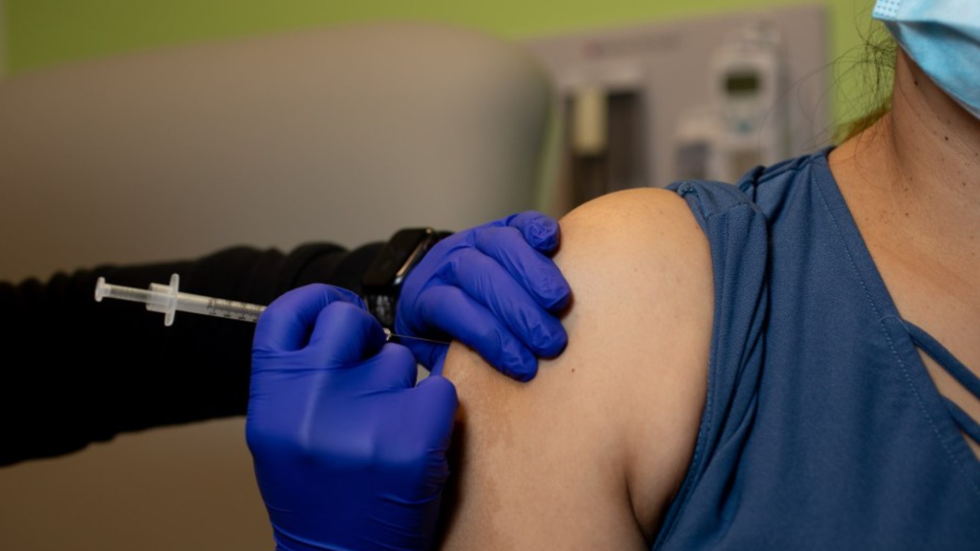 Two weekend vaccine events offer alternate model to reach communities of color