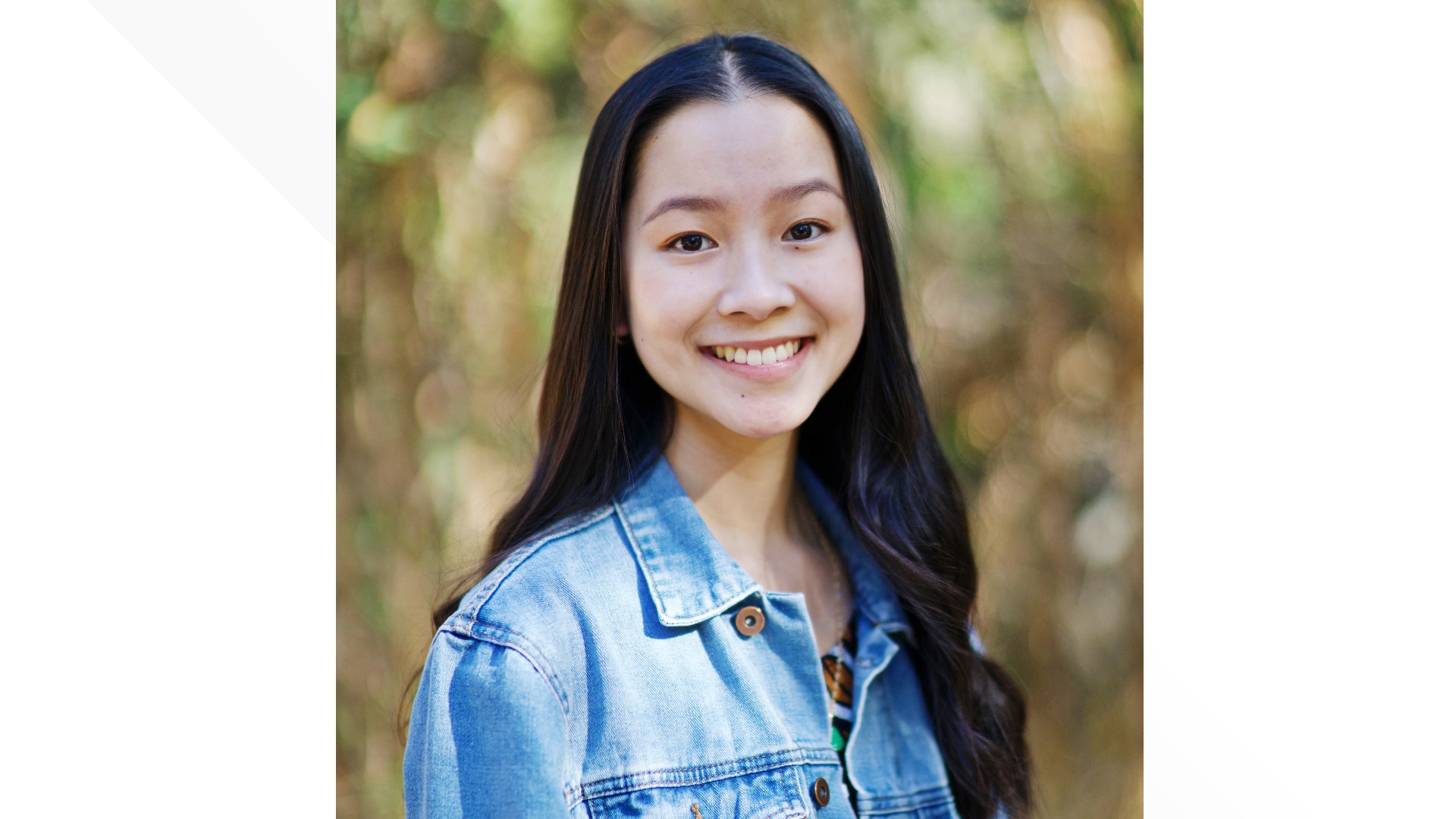 Alexandra Huynh, 18, is a second-generation Vietnamese American from Sacramento, California, who sees poetry both as a means to self-expression and social justice.