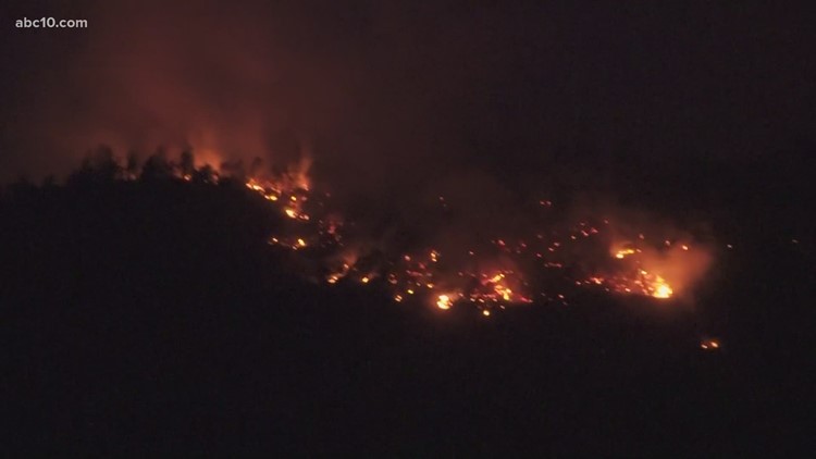 1,000 firefighters expected by nightfall to fight Dixie Fire | Evacuations, fire maps, updates