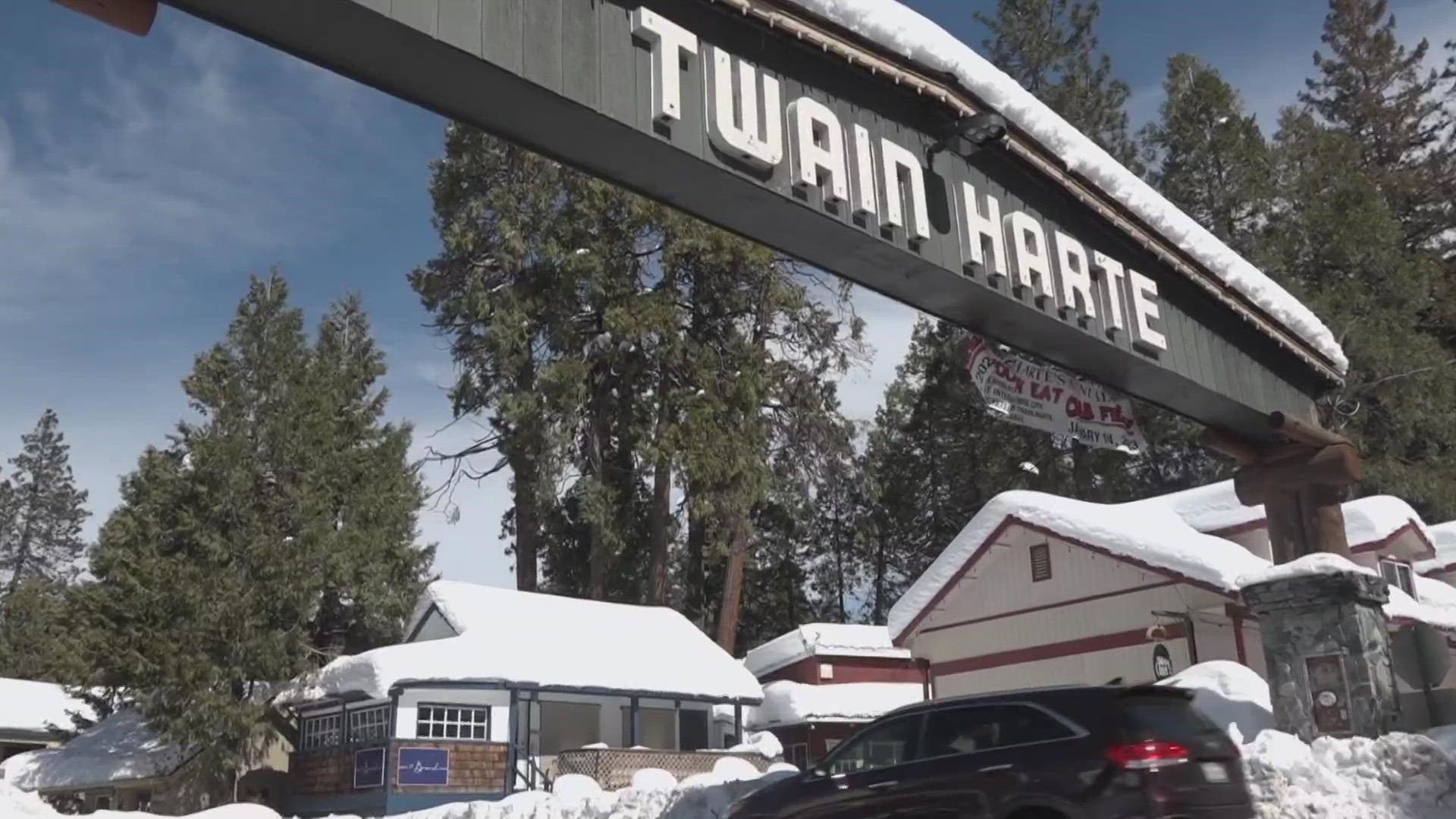 Power is getting restored to towns in the Sierra, but thousands are still without power ahead of another winter storm that will bring more snow.