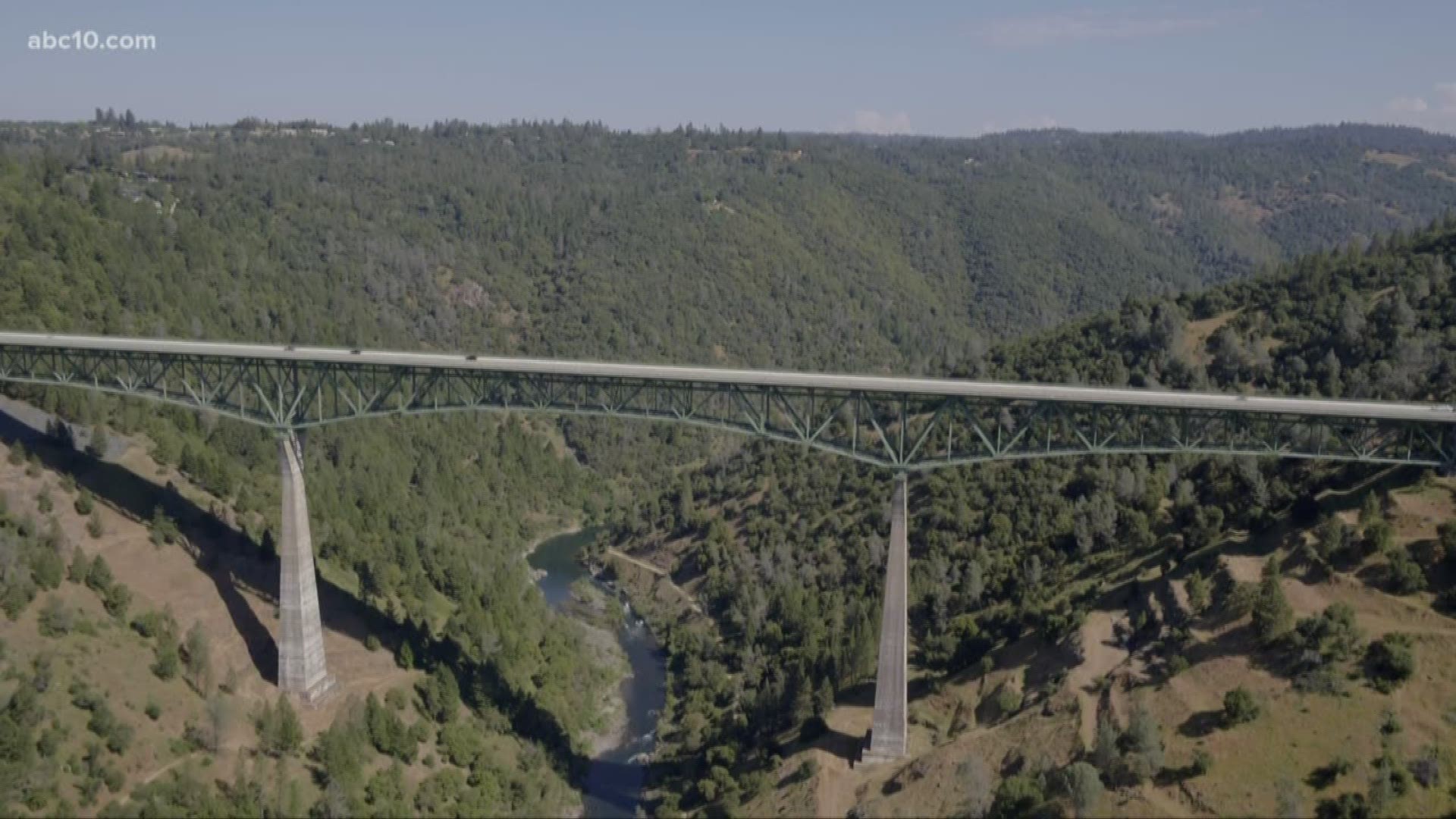 Just days after community members came together to replace hundreds of notes expressing positive messages on Foresthill Bridge, someone has removed them all - again.