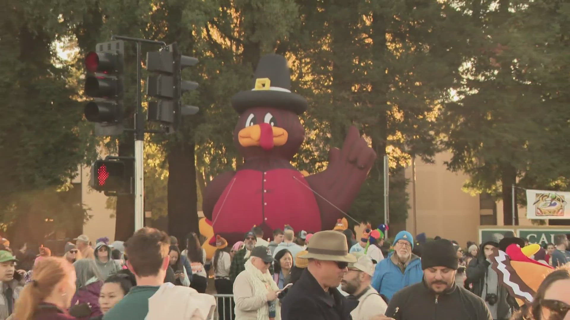 ABC10 was out speaking with runners participating in one of the biggest Thanksgiving runs in the country - all to raise money for the Sacramento Food Bank