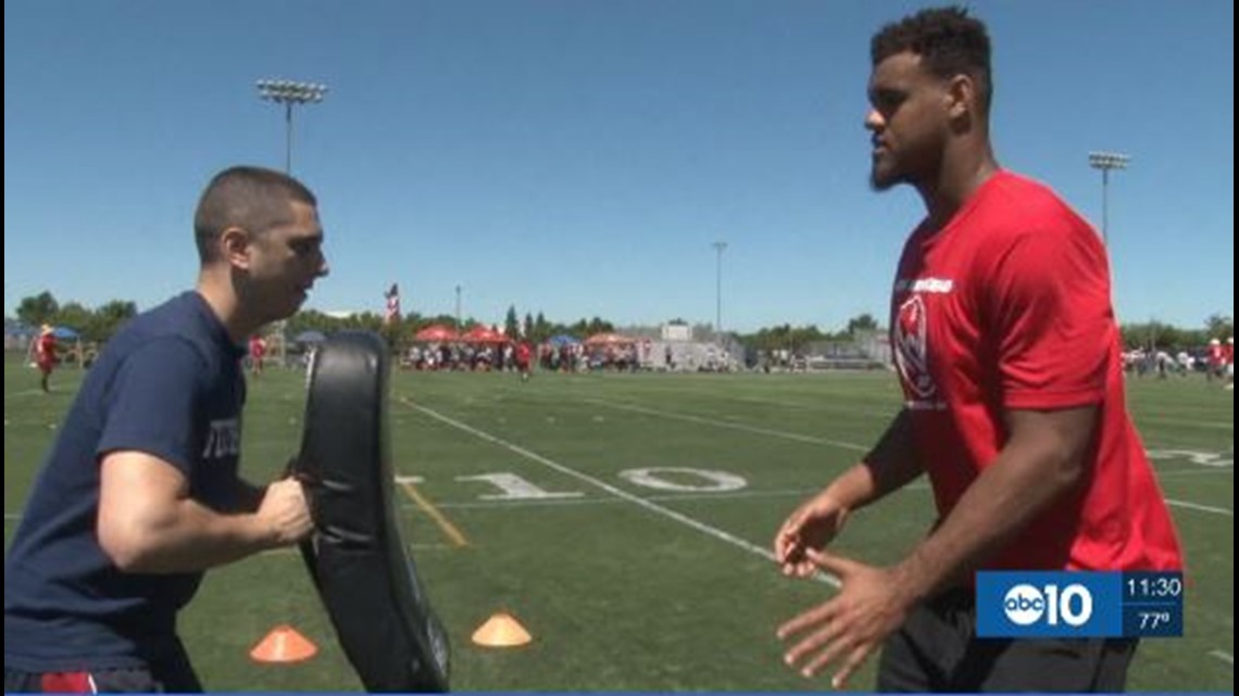 Arik Armstead Hosts Second Annual Football Camp 