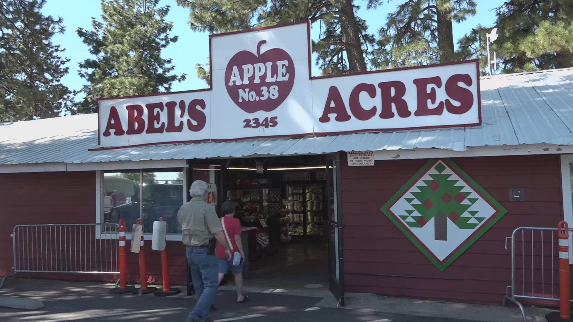 Some apple orchards recommend coming in earlier in the day to beat the heat.