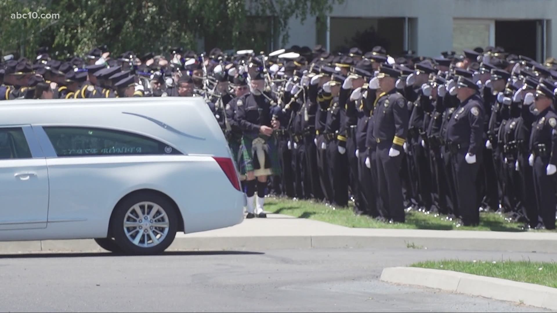 Friends and family showed up to say their final goodbye to Stockton officer Jimmy Inn.