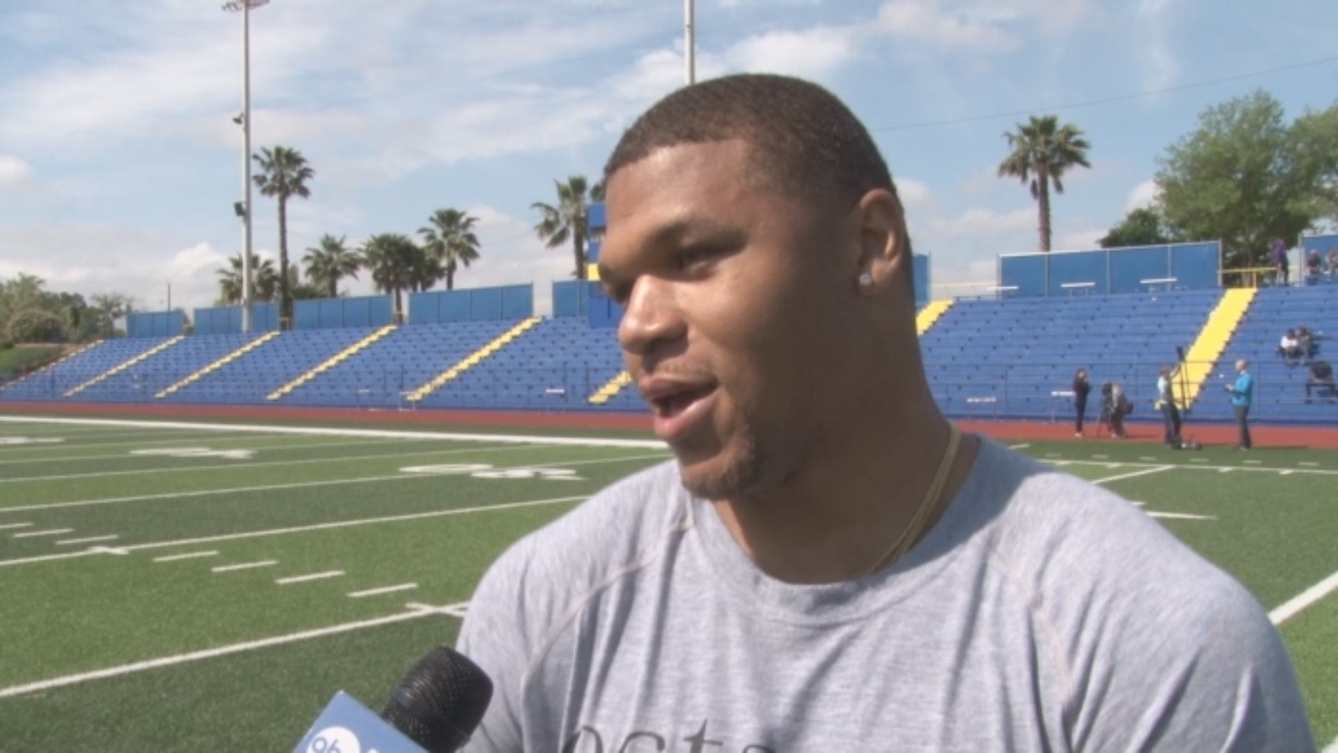 Utah running back Devontae Booker, a former Grant Union High School star, returned to his hometown in Del Paso Heights to hold his "pro-day" in front of NFL scouts in preparation for the Draft on April 28.