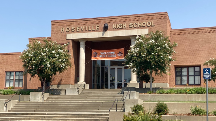 Roseville high schools switch start times with some elementary schools as new law goes into effect