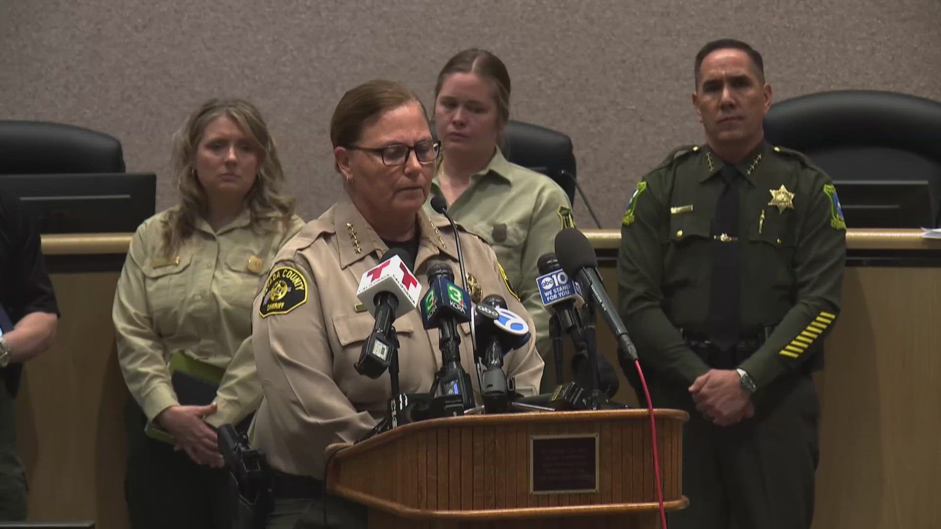 Cavaliers finally get a full practice with James Harden coming out of ...