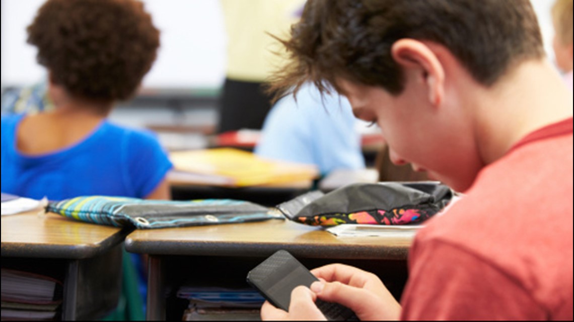 Experts say parents are best fight against cyber threats - Vimarsana News