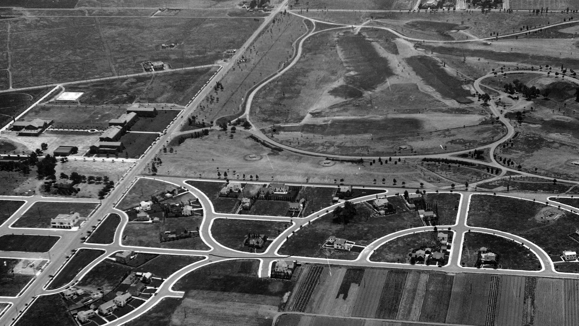 Sacramento's Land Park to celebrates 100th birthday