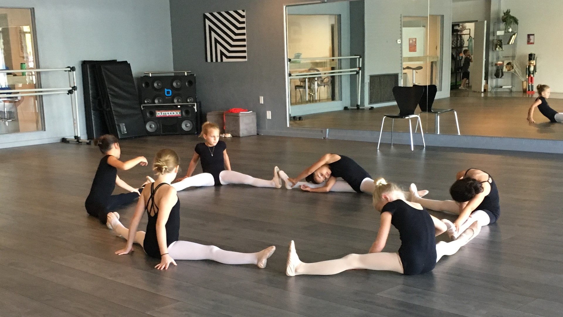 Young Stockton dancers rehearse with Moscow Ballet
