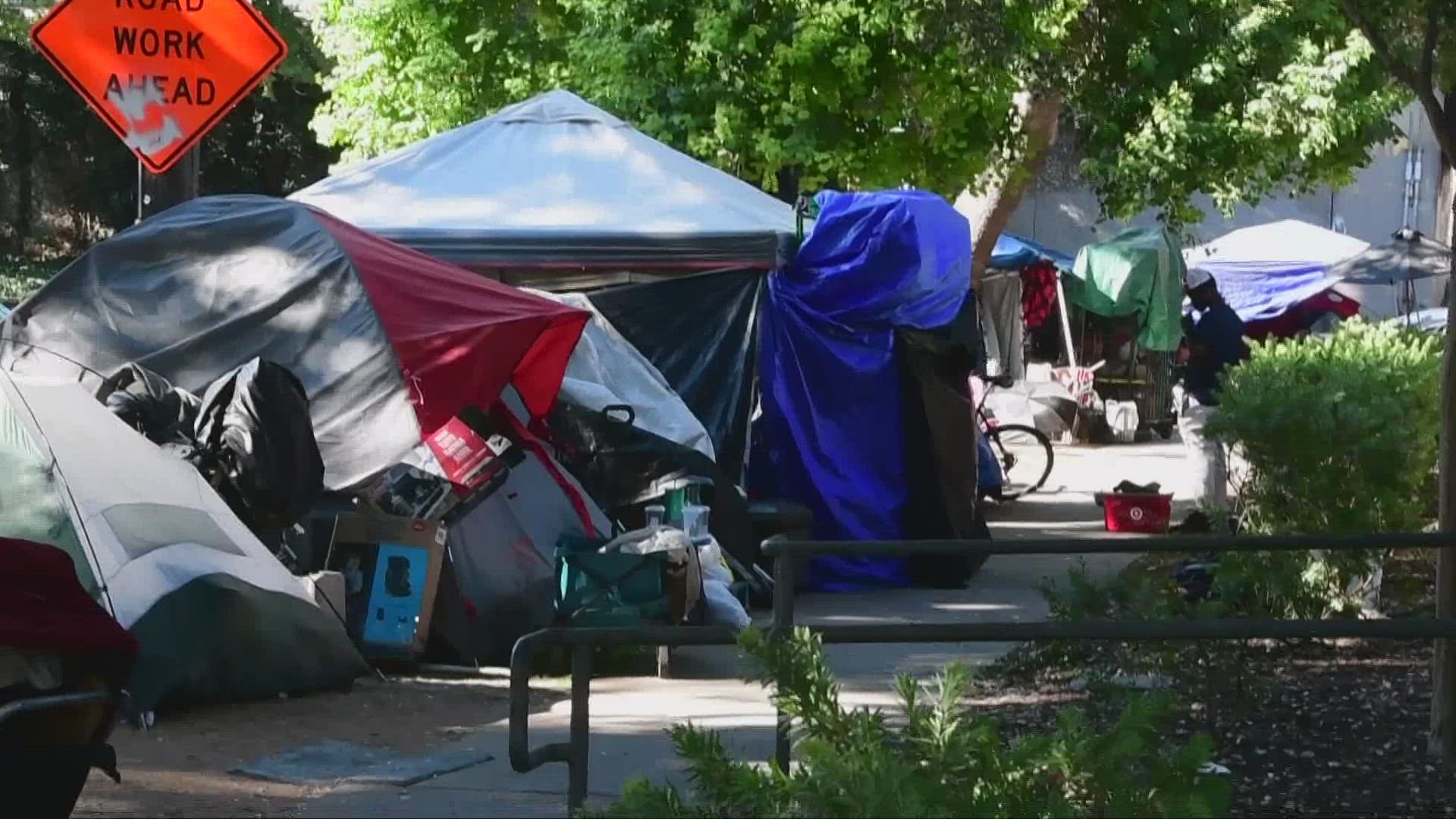 Ordinance to ban American River Parkway homeless encampments heads for ...