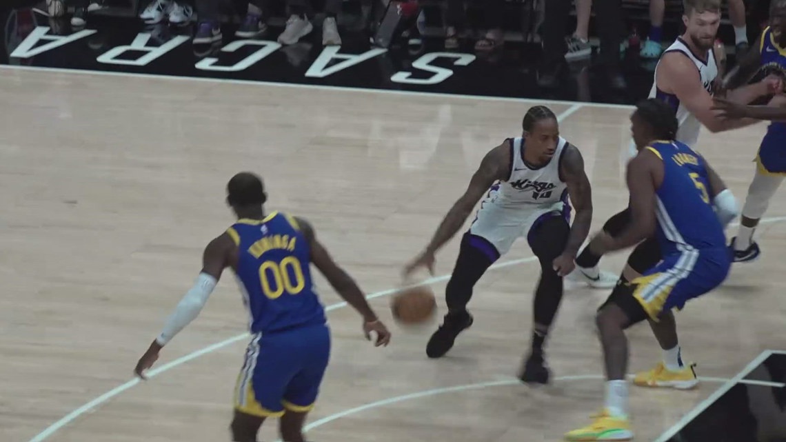 DeMar DeRozan debuts for Sacramento Kings in preseason against Warriors