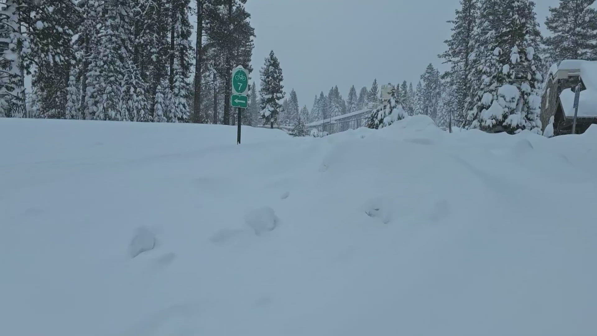 A powerful blizzard that closed highways and ski resorts has mostly moved through the Sierra by early Monday but more snow is on the way for Northern California.