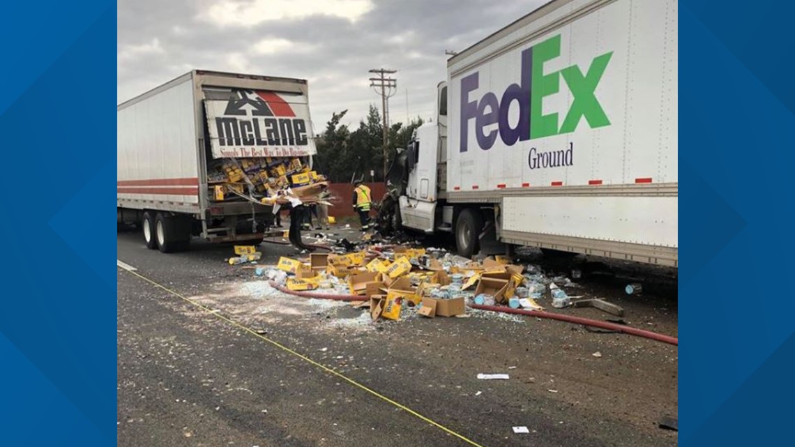 Deadly Highway 99 crash leaves two dead near Galt