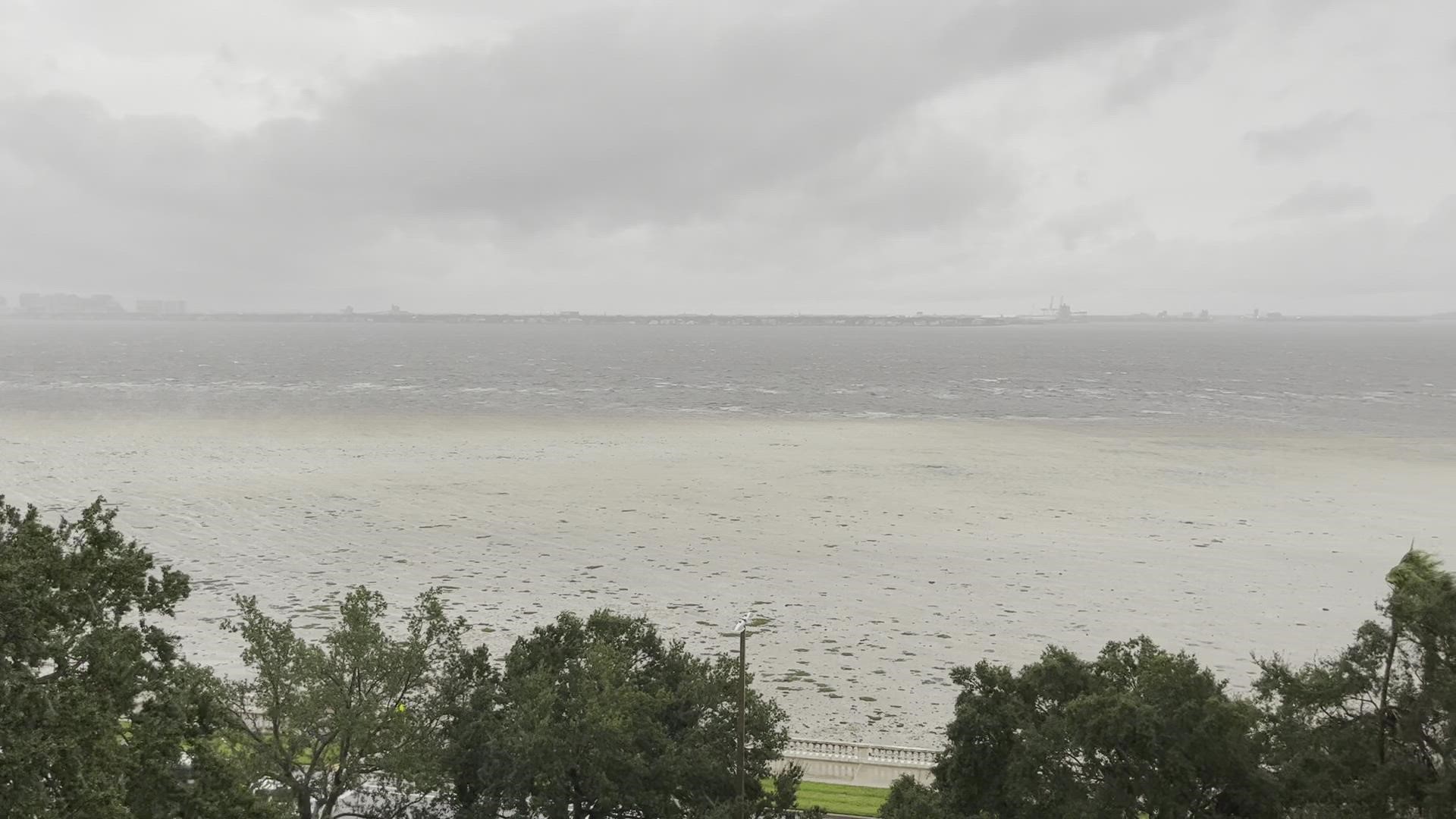 Tampa bay eerily empty ahead of the hurricane